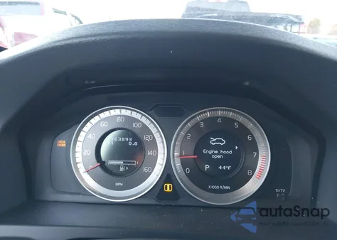 2013 Volvo S60 T5 z USA, uszkodzony, nr VIN YV1612FS1D2206007